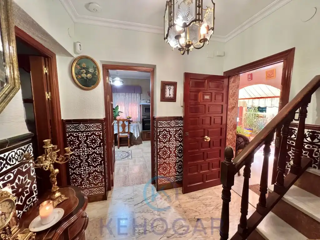 Houses for sale in Dos Hermanas