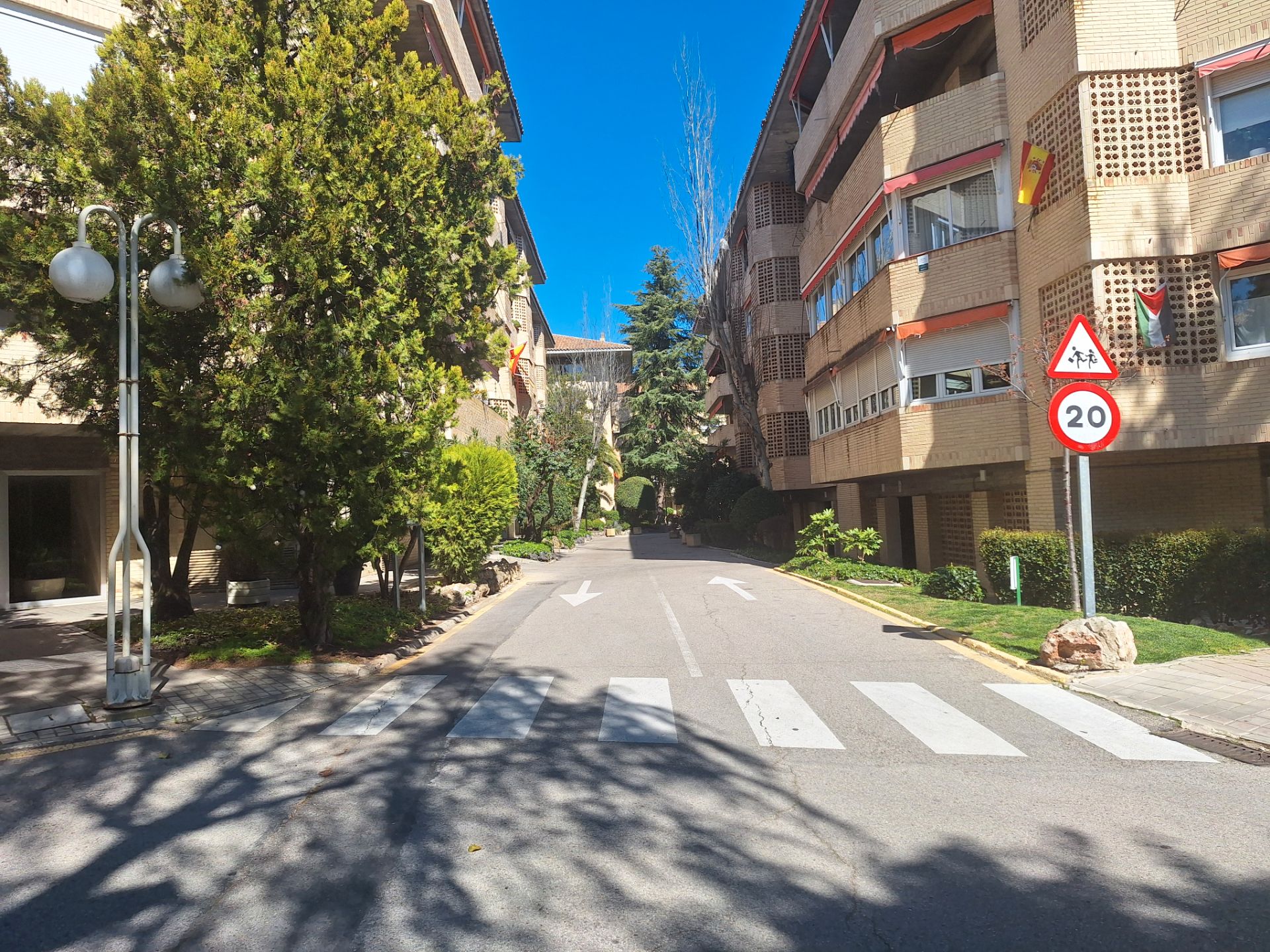 Vista exterior de Pis de lloguer en Majadahonda amb Calefacció, Parquet i Forn