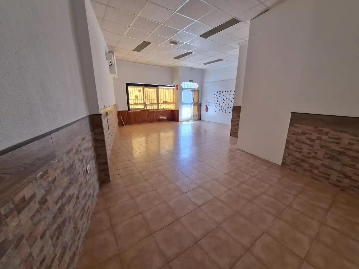 Local comercial en venda a Villa del Prado, imagen 6