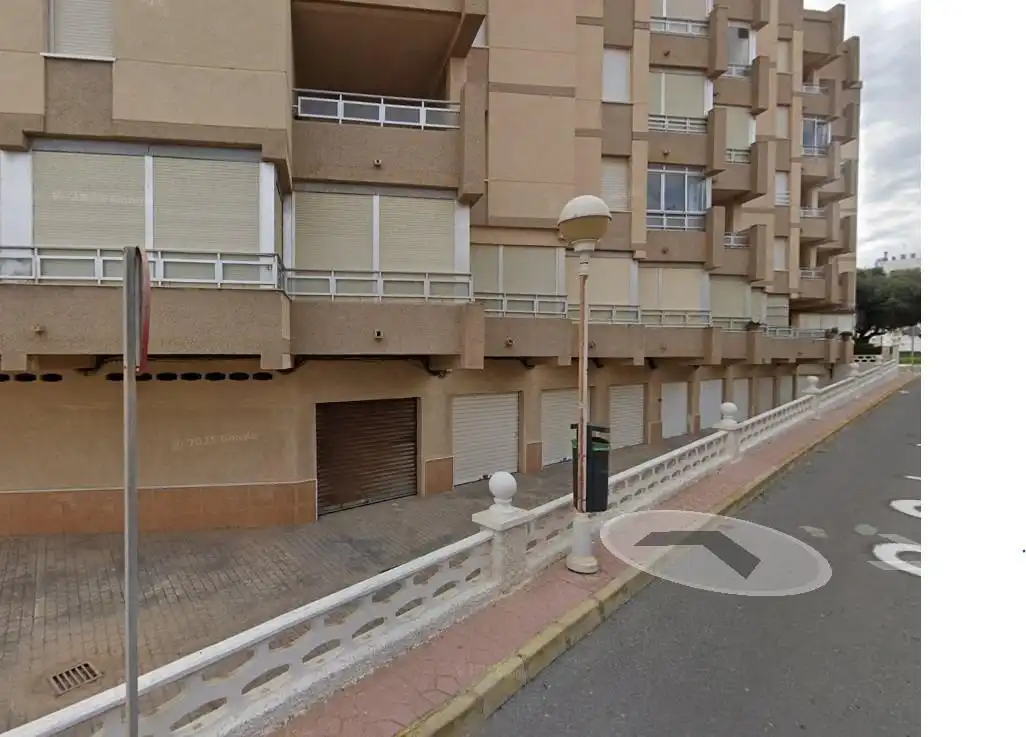 Vista exterior de Garatge de lloguer en Guardamar del Segura