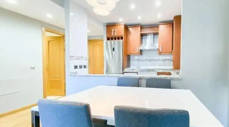 Cocina de Piso en venta en Málaga con Aire acondicionado, Parquet y Piscina comunitaria