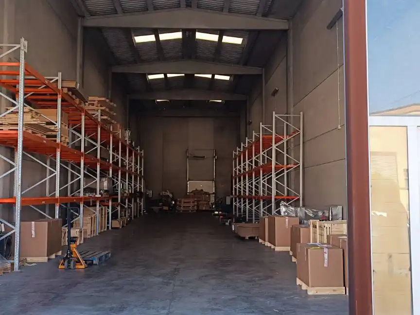 Industriegebäude zur Miete in Carrer dels Tallers 18, imagen 6