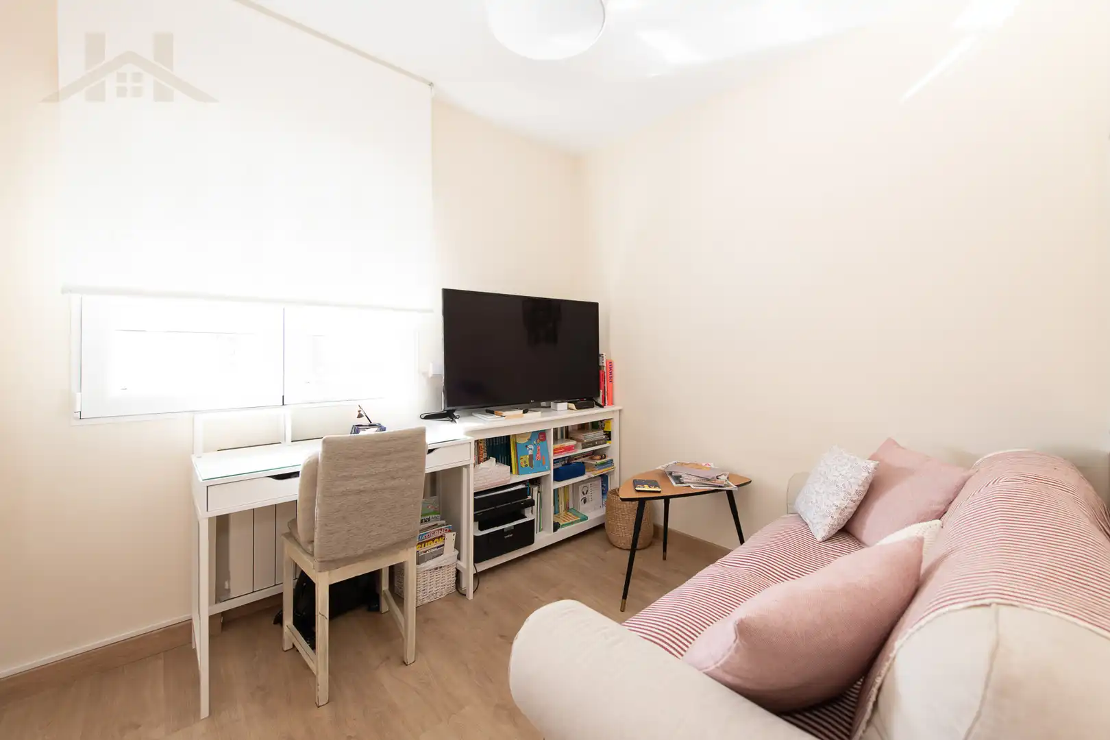Living room of Flat for sale in Alcorcón  with Air Conditioner, Heating and Community pool