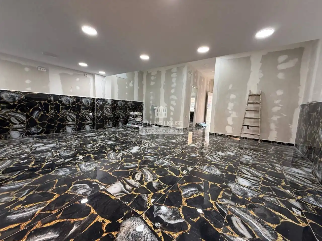 Casa o chalet en venta en Xirivella con Jardín privado, Terraza y Alarma