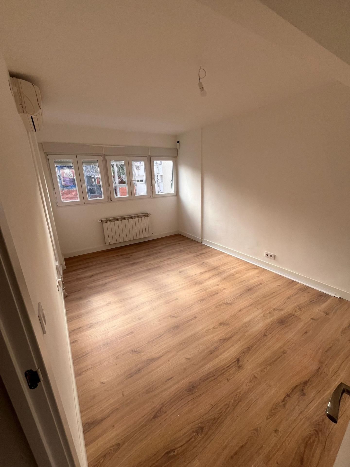 Bedroom of Flat for sale in Móstoles  with Air Conditioner and Heating