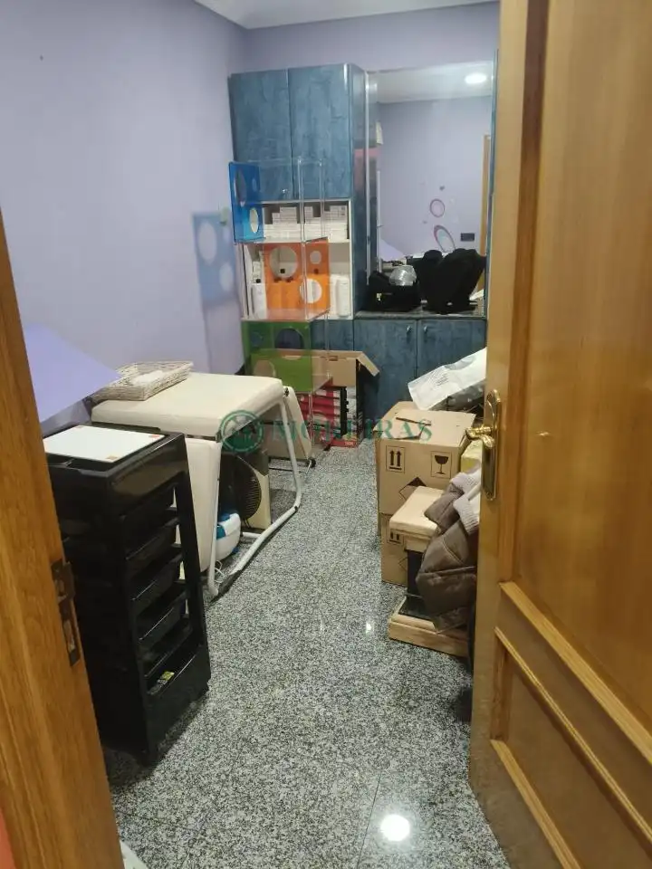 Business premises for sale in Couto, imagen 13