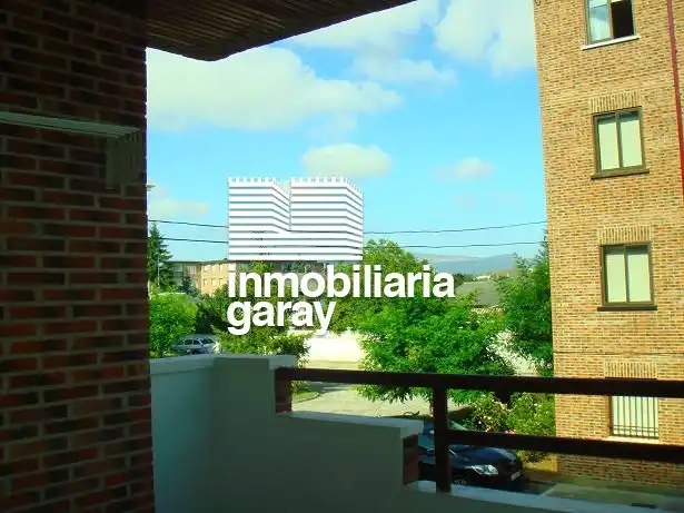 Vista exterior de Apartament en venda en Medina de Pomar