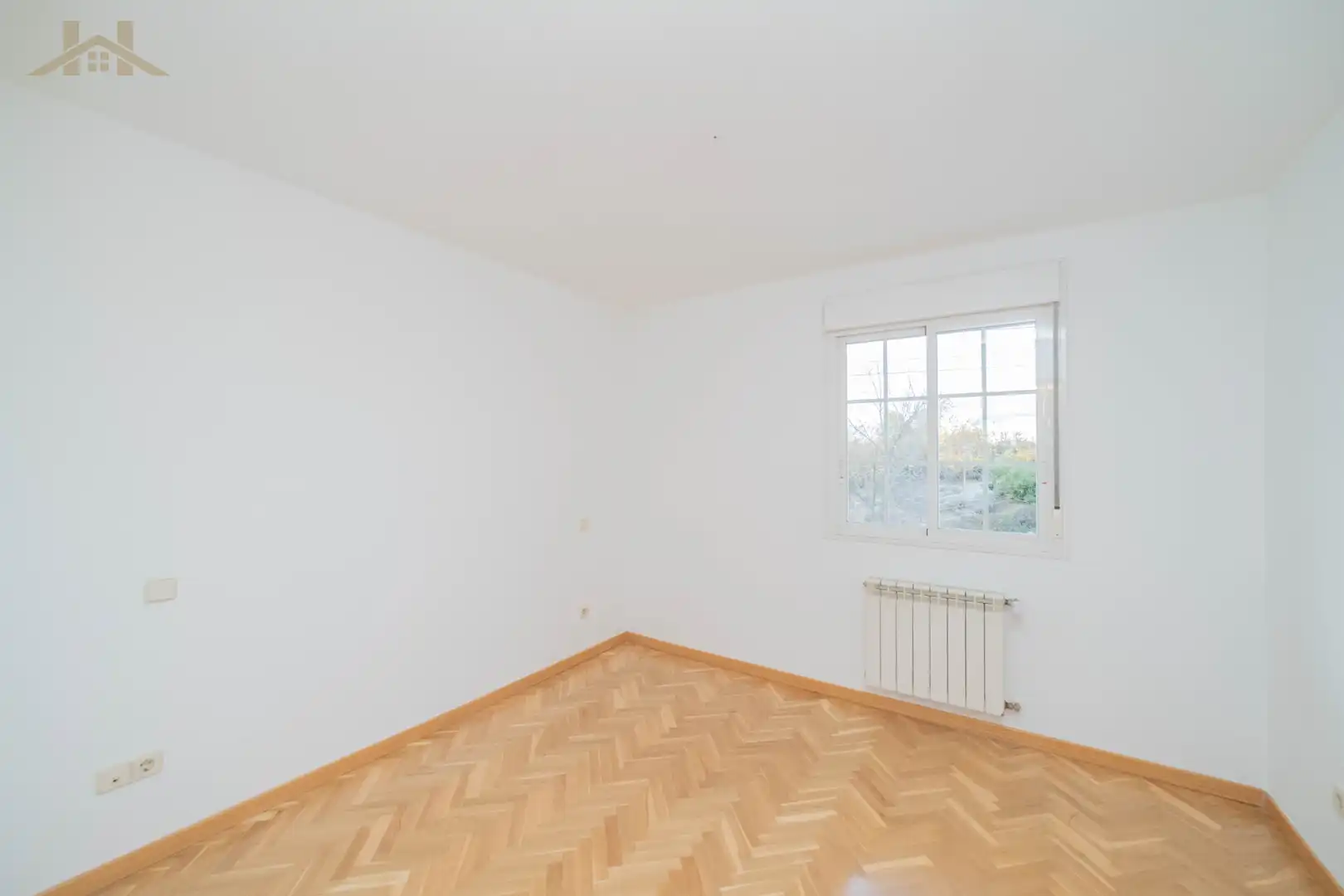 Habitación de Casa o chalet en venta en Arroyomolinos (Madrid) con Calefacción, Jardín privado y Parquet