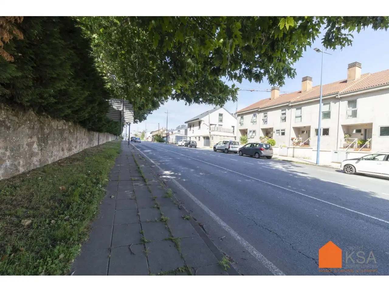 Vista exterior de Casa adosada en venta en Santiago de Compostela  con Jardín privado, Parquet y Terraza