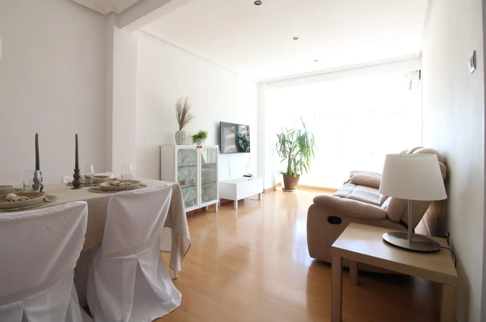 Sala d'estar de Pis en venda en Valencia amb Aire condicionat i Calefacció