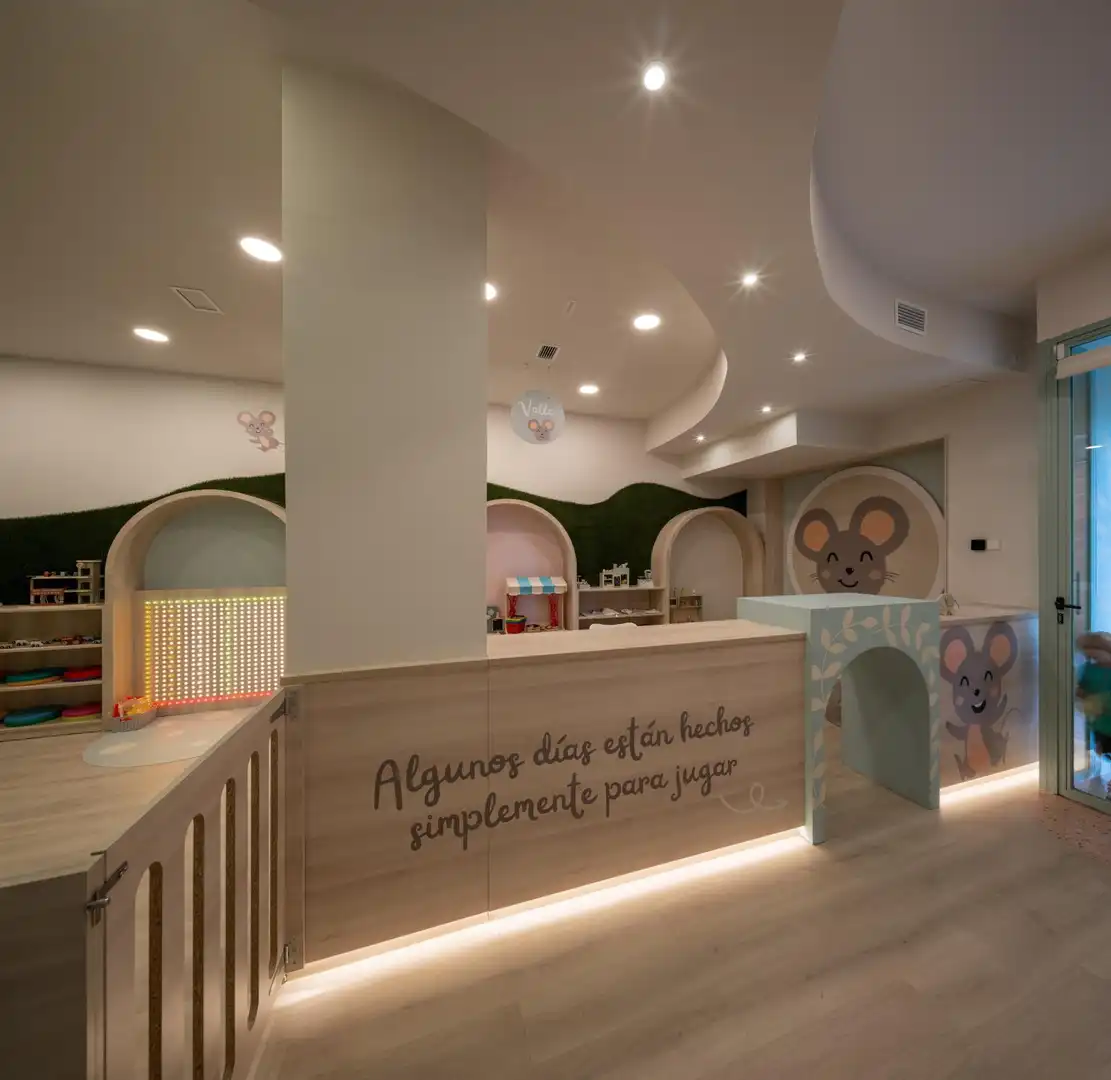 Local comercial de lloguer a Calle Calle Ruiz Blaser 8, imagen 9