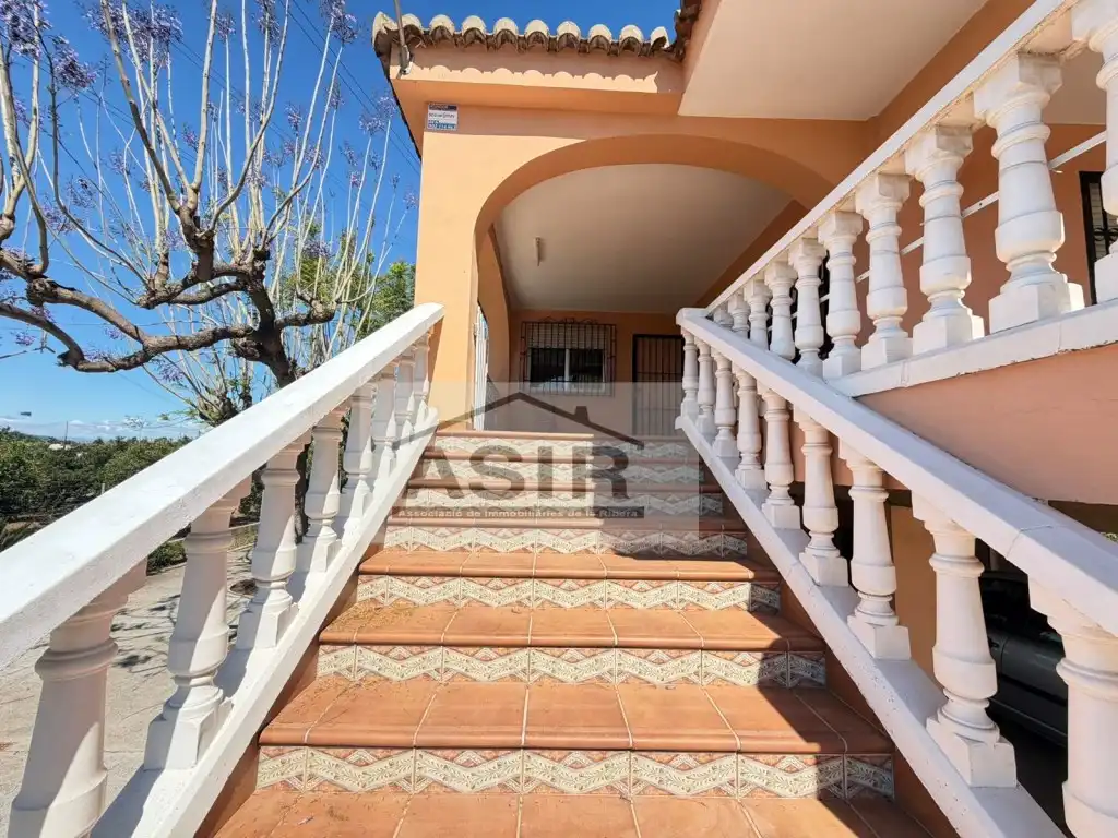 Vista exterior de Casa o chalet en venta en Alzira con Terraza y Piscina