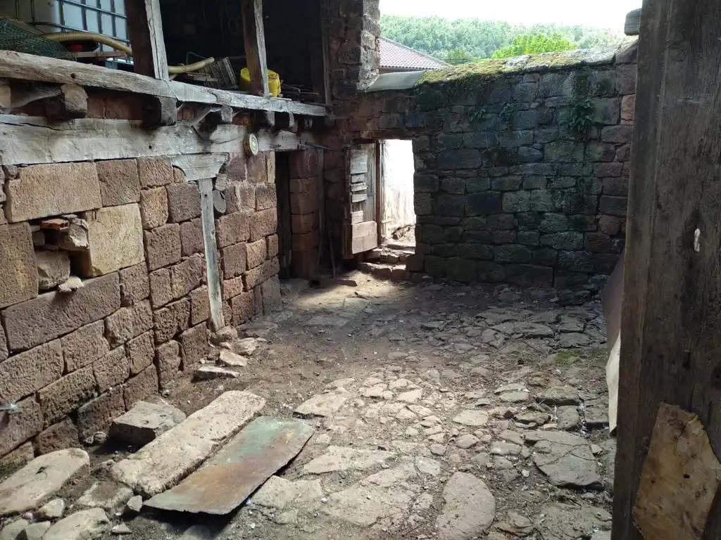 Casa adosada en venda en Valderredible amb Jardí privat, Terrassa i Traster