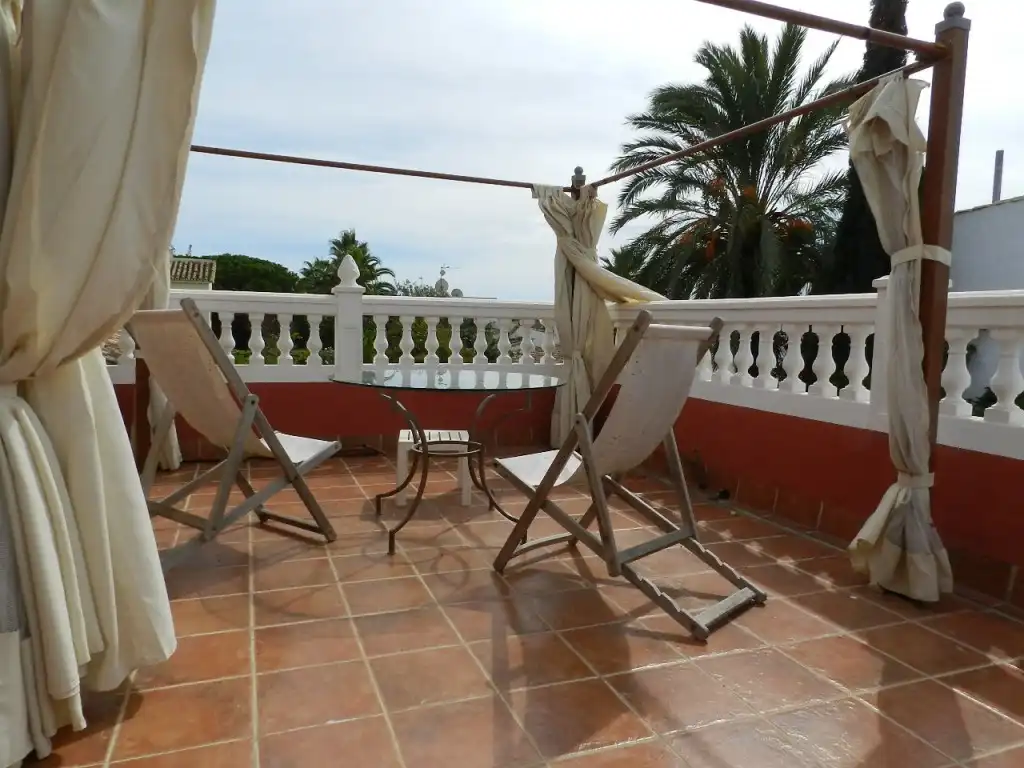 Chalet con piscina en venta en Elviria - Cabopino, imagen 17