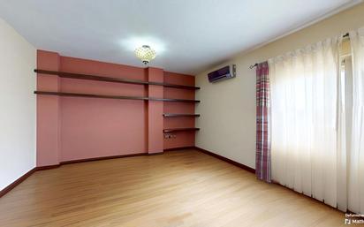 Bedroom of Flat for sale in Málaga Capital  with Air Conditioner, Heating and Furnished