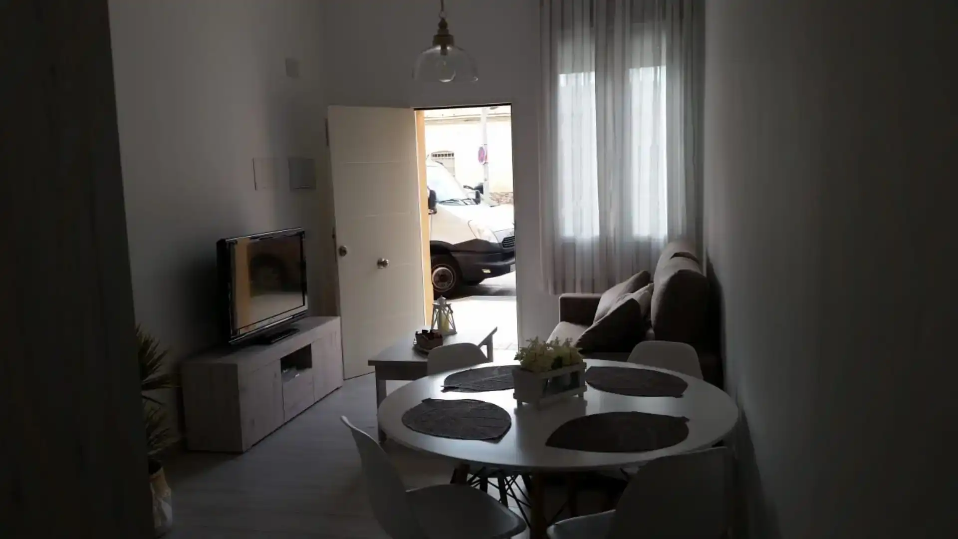 Wohnzimmer von Wohnungen zur Miete in Tarifa mit Klimaanlage