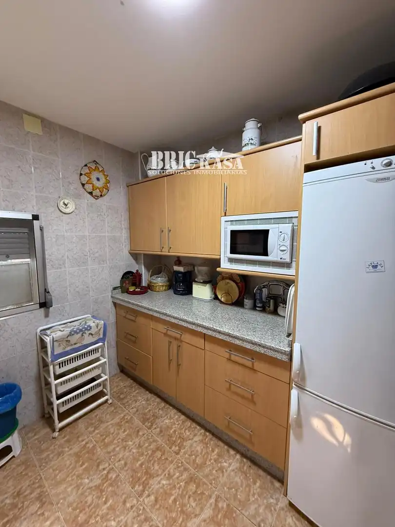 Kitchen of Houses for sale in Cáceres  with Air Conditioner, Terrace and Storage room