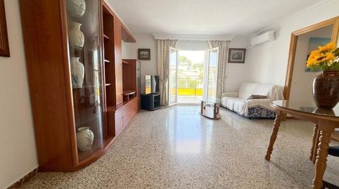 Foto 2 de Pis en venda a Los Almendros - El Limonero - El Tomillar, Málaga Capital