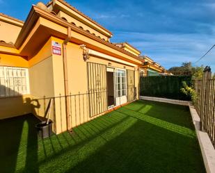 Exterior view of Single-family semi-detached for sale in Villaralbo  with Terrace