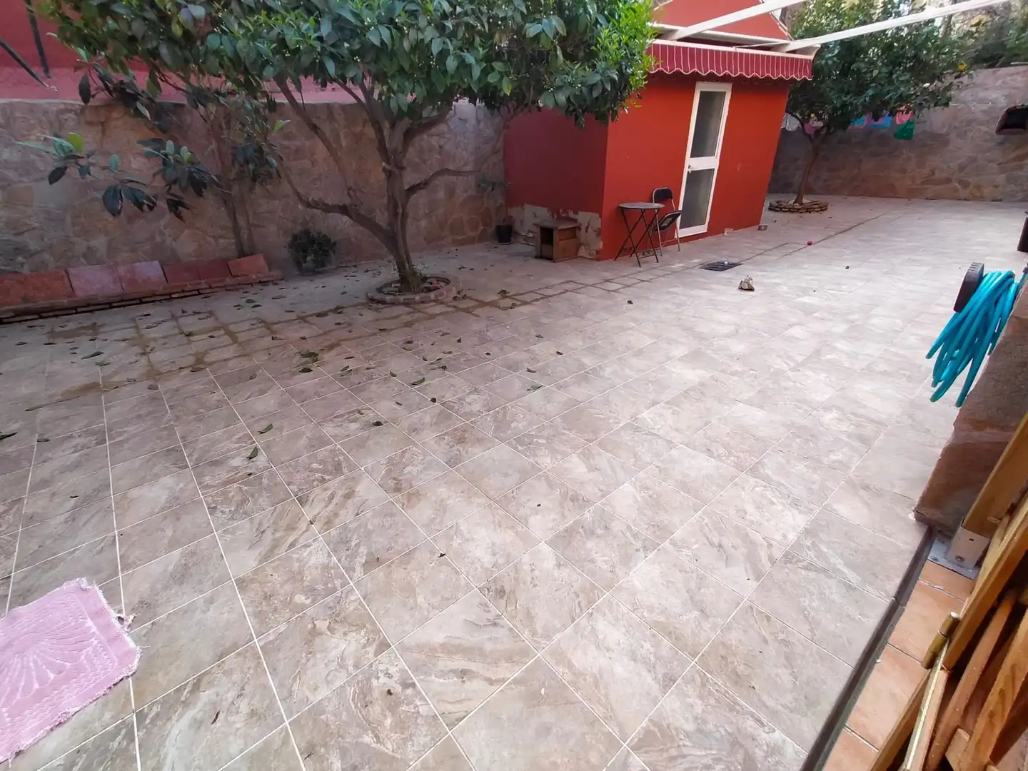 Terrassa de Casa o xalet en venda en La Línea de la Concepción amb Aire condicionat, Jardí privat i Traster