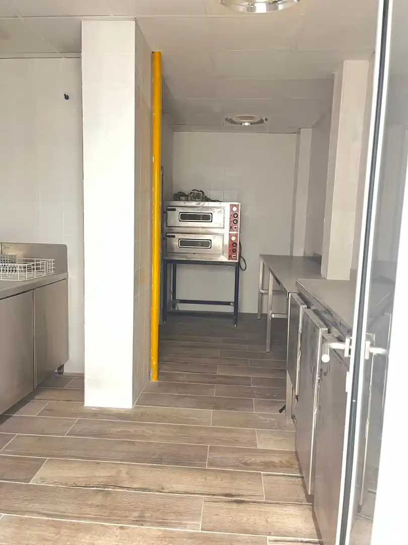 Cocina de Local de alquiler en Manresa