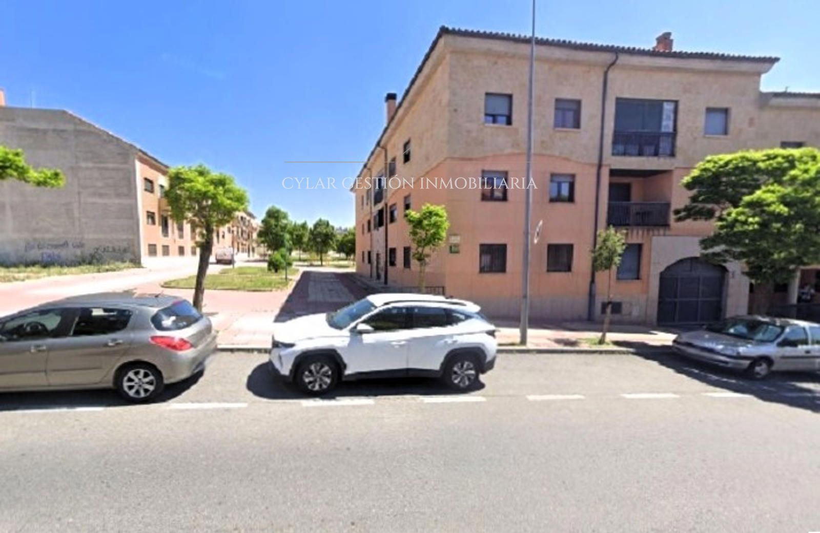 Vista exterior de Pis de lloguer en Salamanca Capital amb Calefacció, Terrassa i Traster