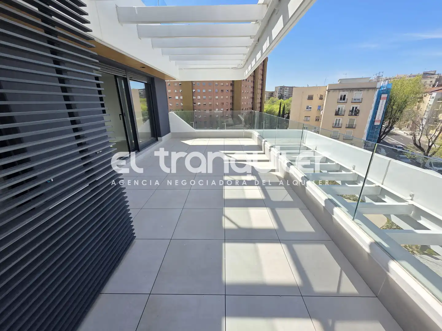 Terrace of Flat for rent in Madrid  with Air Conditioner, Terrace and Storage room