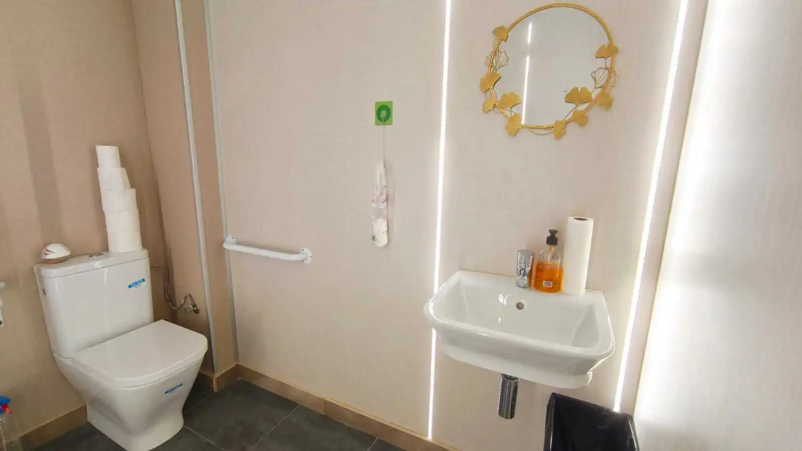 Business premises for sale in Sant Antoni, imagen 11