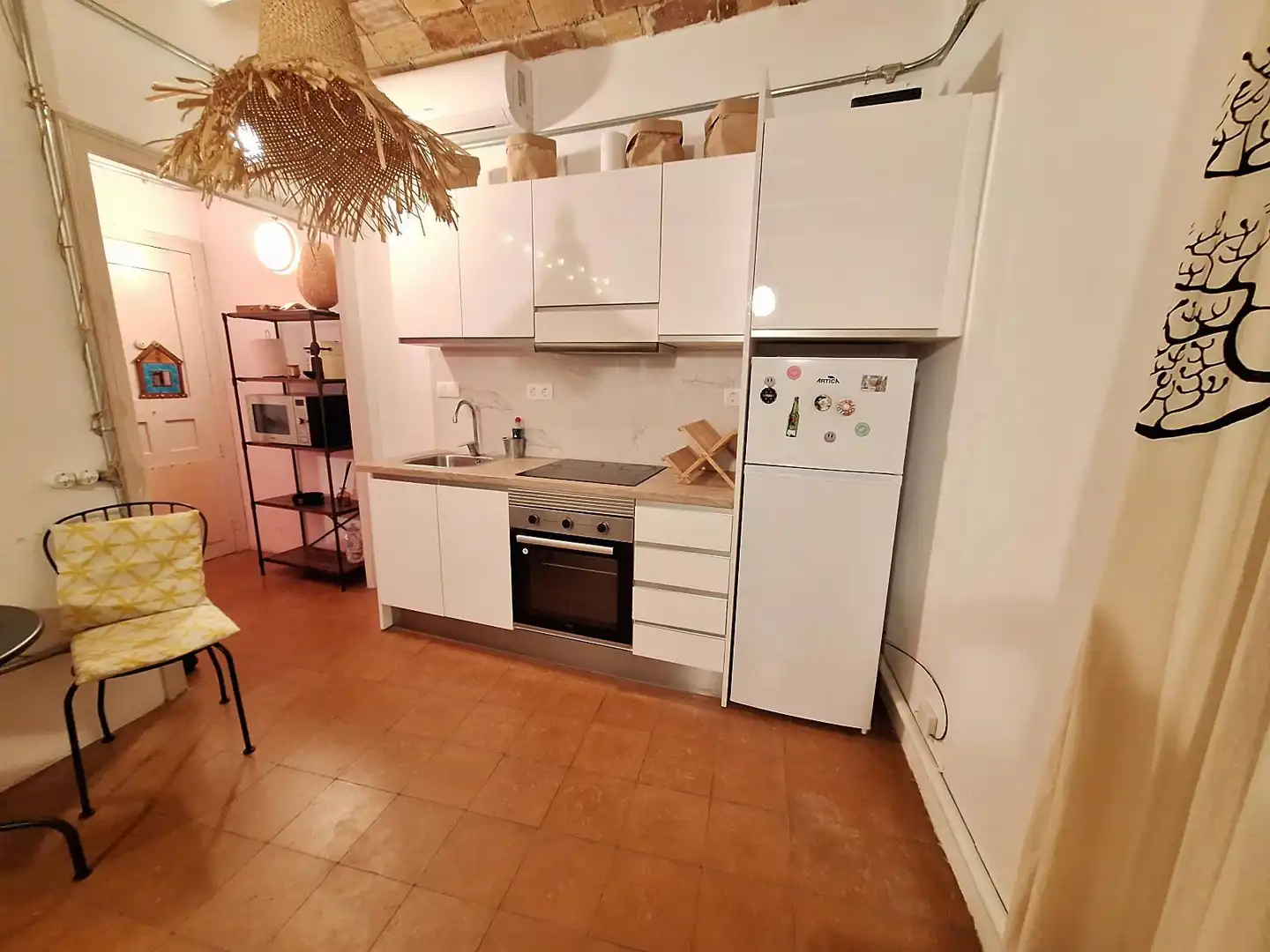 Kitchen of Flat for rent in Ciutat Vella