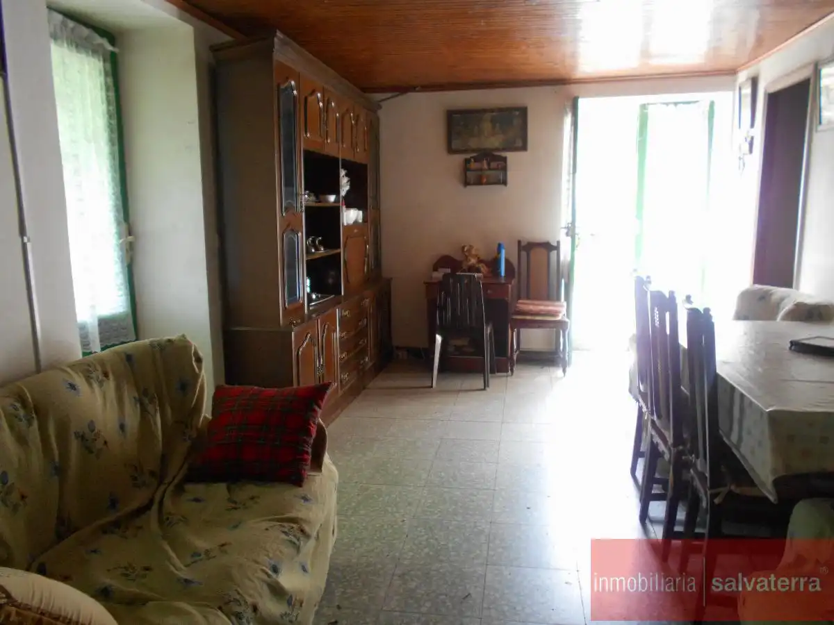 Sala d'estar de Casa o xalet en venda en Covelo amb Terrassa