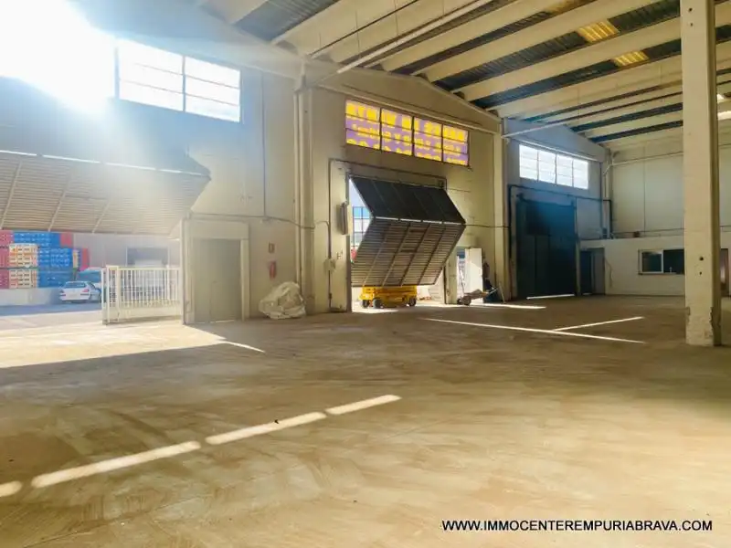 Oficina en venta en Sils