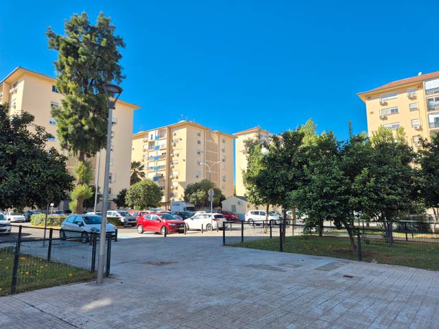 Piso en Venta en Plaza Rey Aurelio, 10 en Parque Alcosa