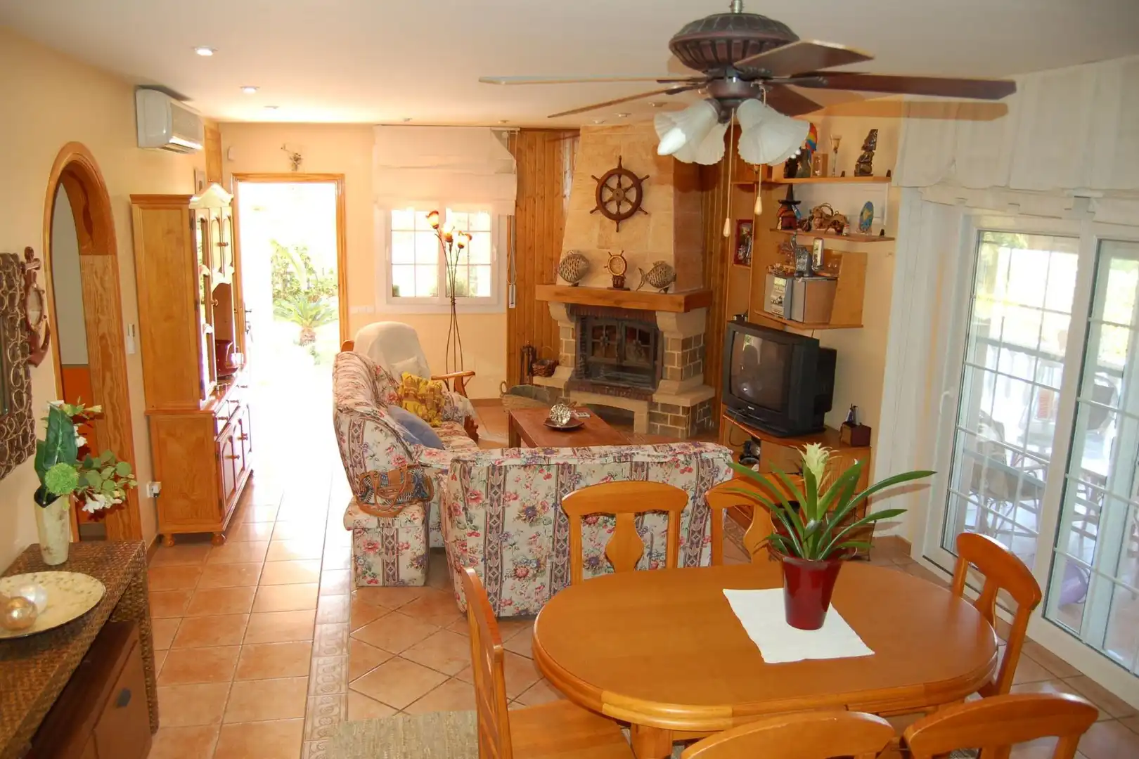 Villa con piscina in vendita a CAPADELLA DE LA, imagen 25