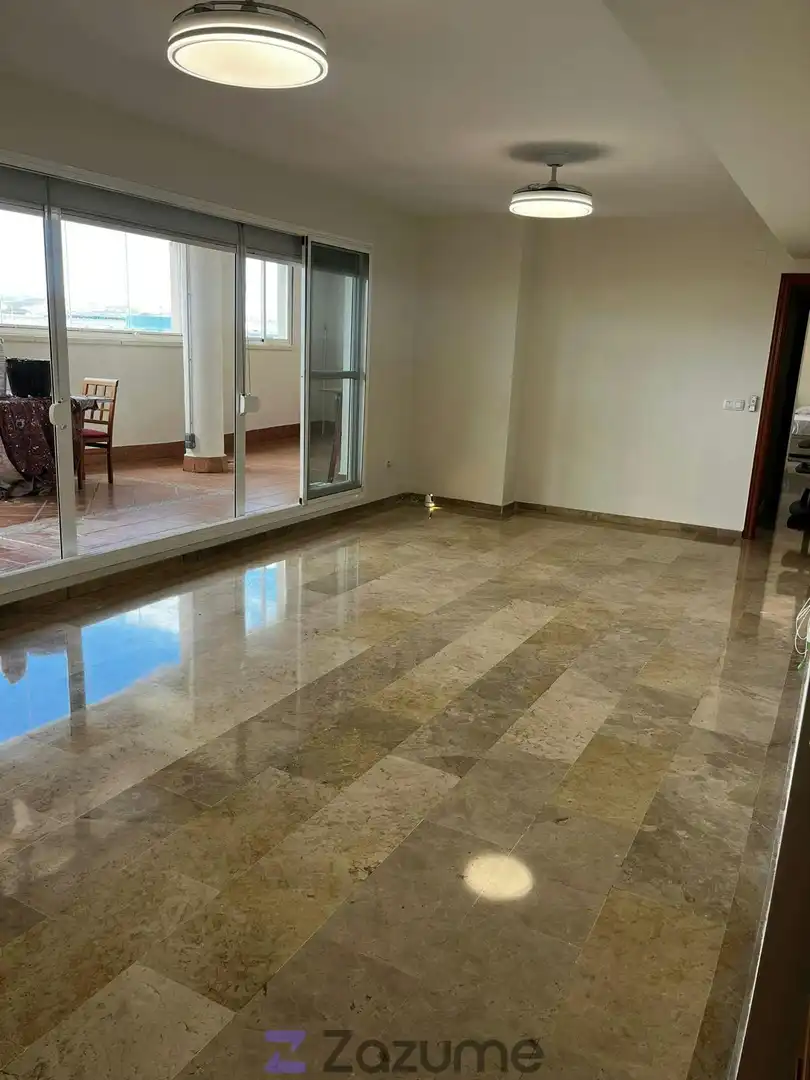 Wohnzimmer von Dachboden zur Miete in Málaga mit Klimaanlage, Heizung und Privatgarten