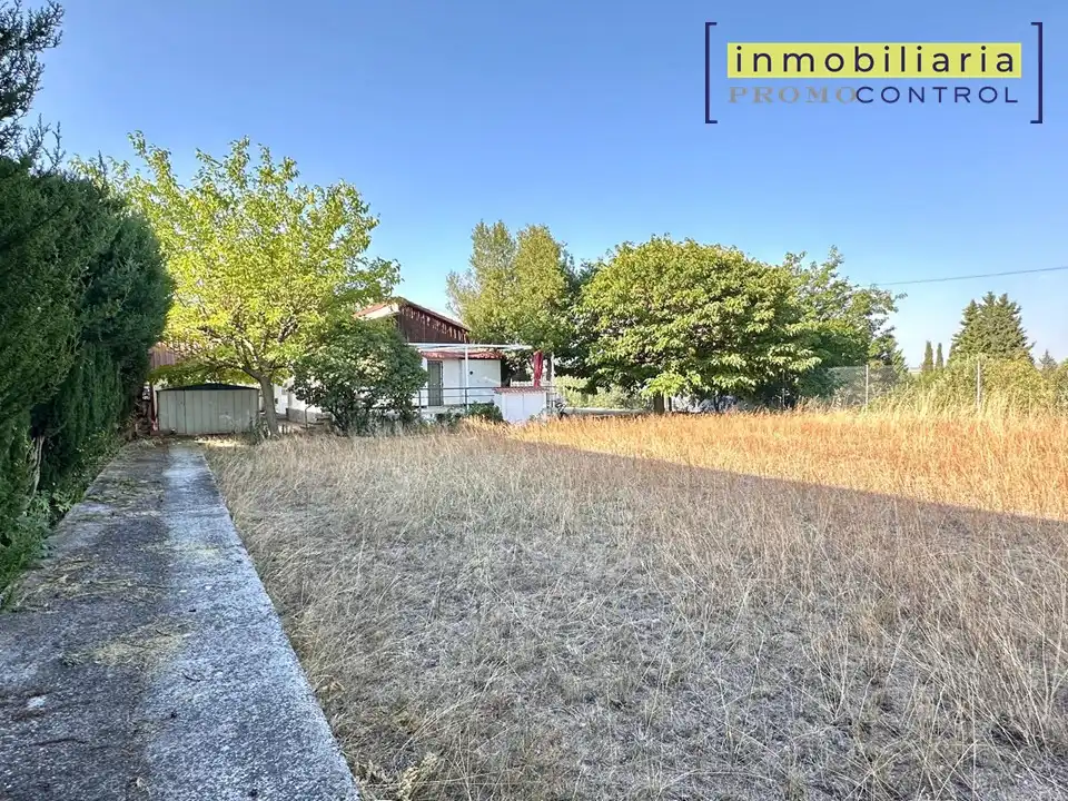 Houses for sale in San Mateo de Gállego  with Air Conditioner, Heating and Private garden