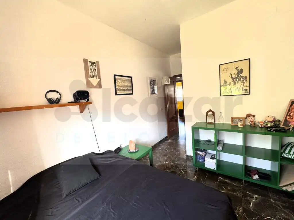 Habitación de Casa adosada en venta en Mairena del Alcor con Aire acondicionado y Terraza