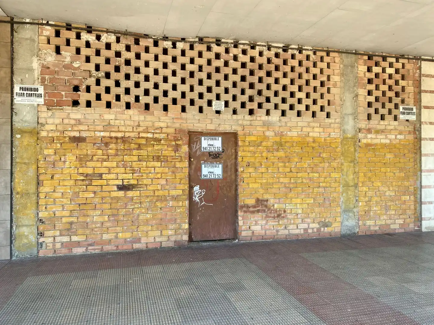 Local en venta en  Logroño