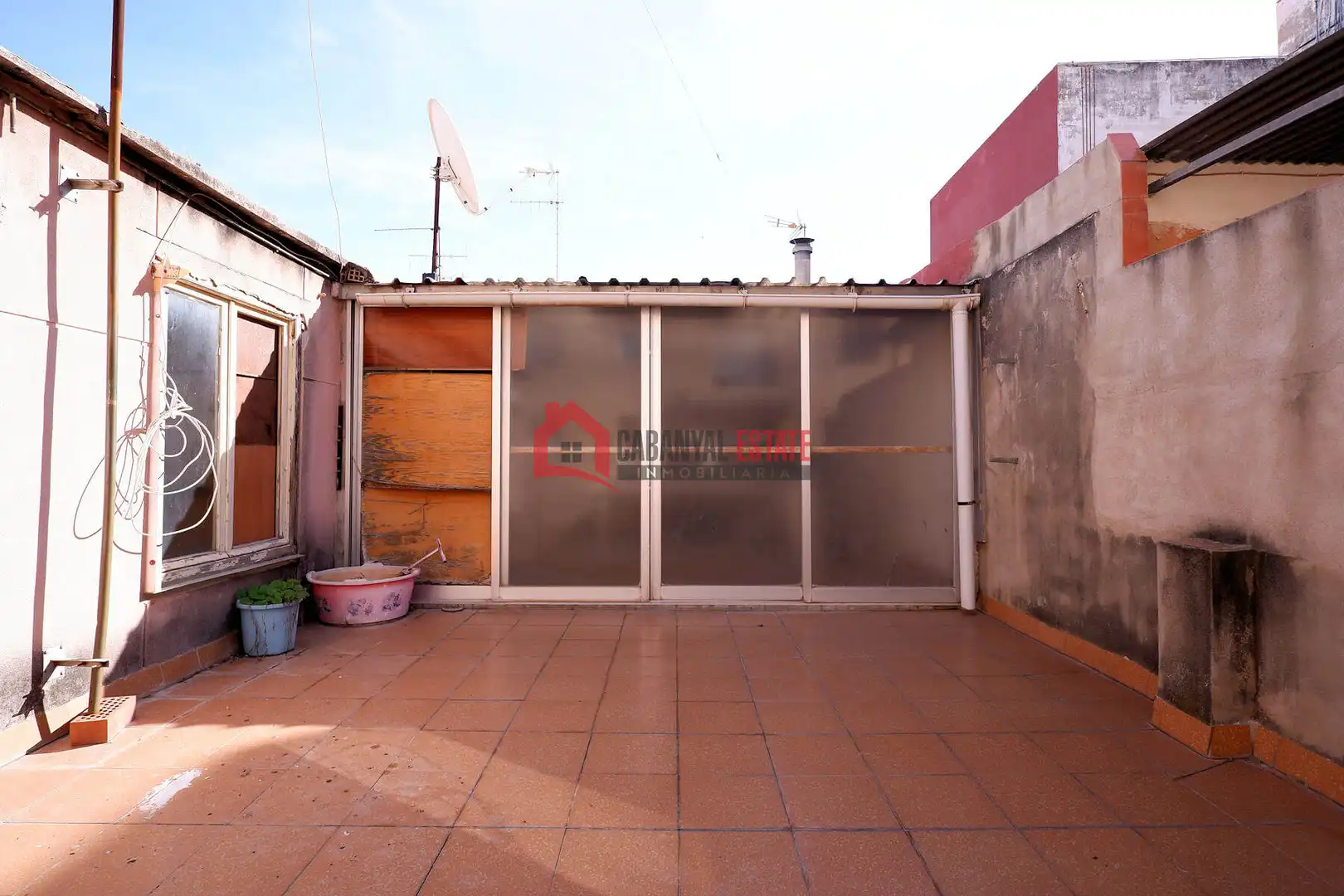 Vista exterior de Dúplex en venta en Sagunto / Sagunt con Terraza