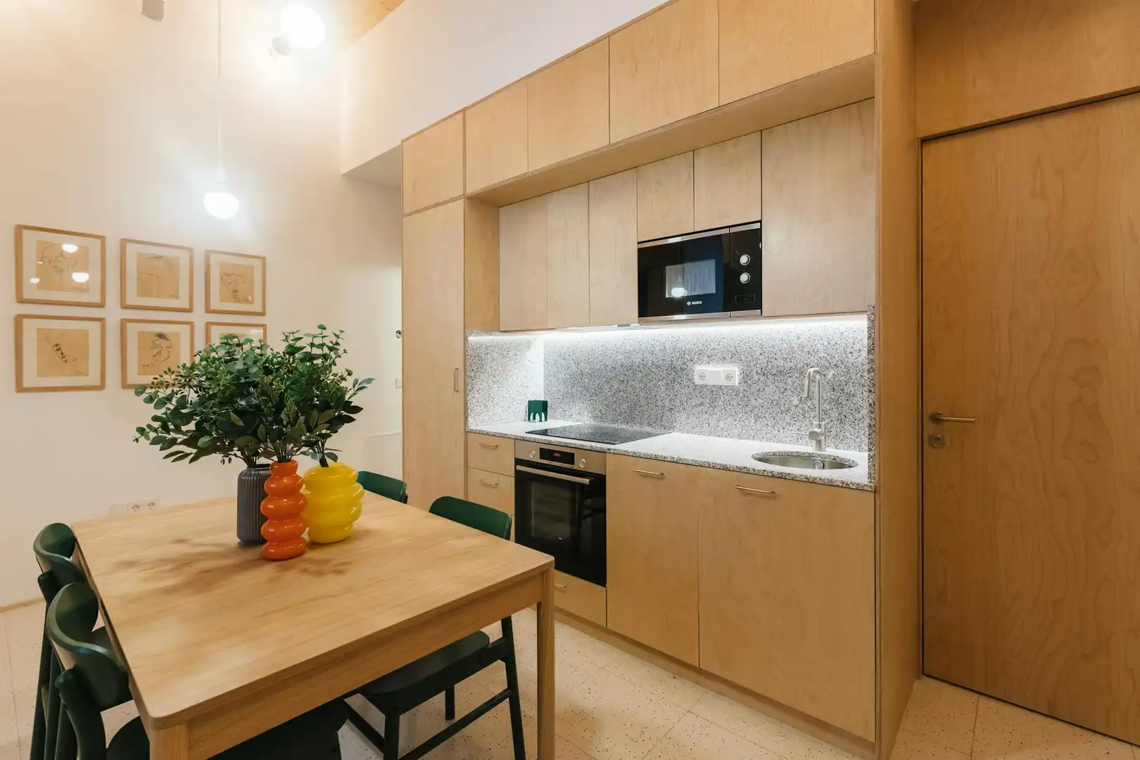 Kitchen of Flat for rent in Madrid  with Air Conditioner, Furnished and Washing machine