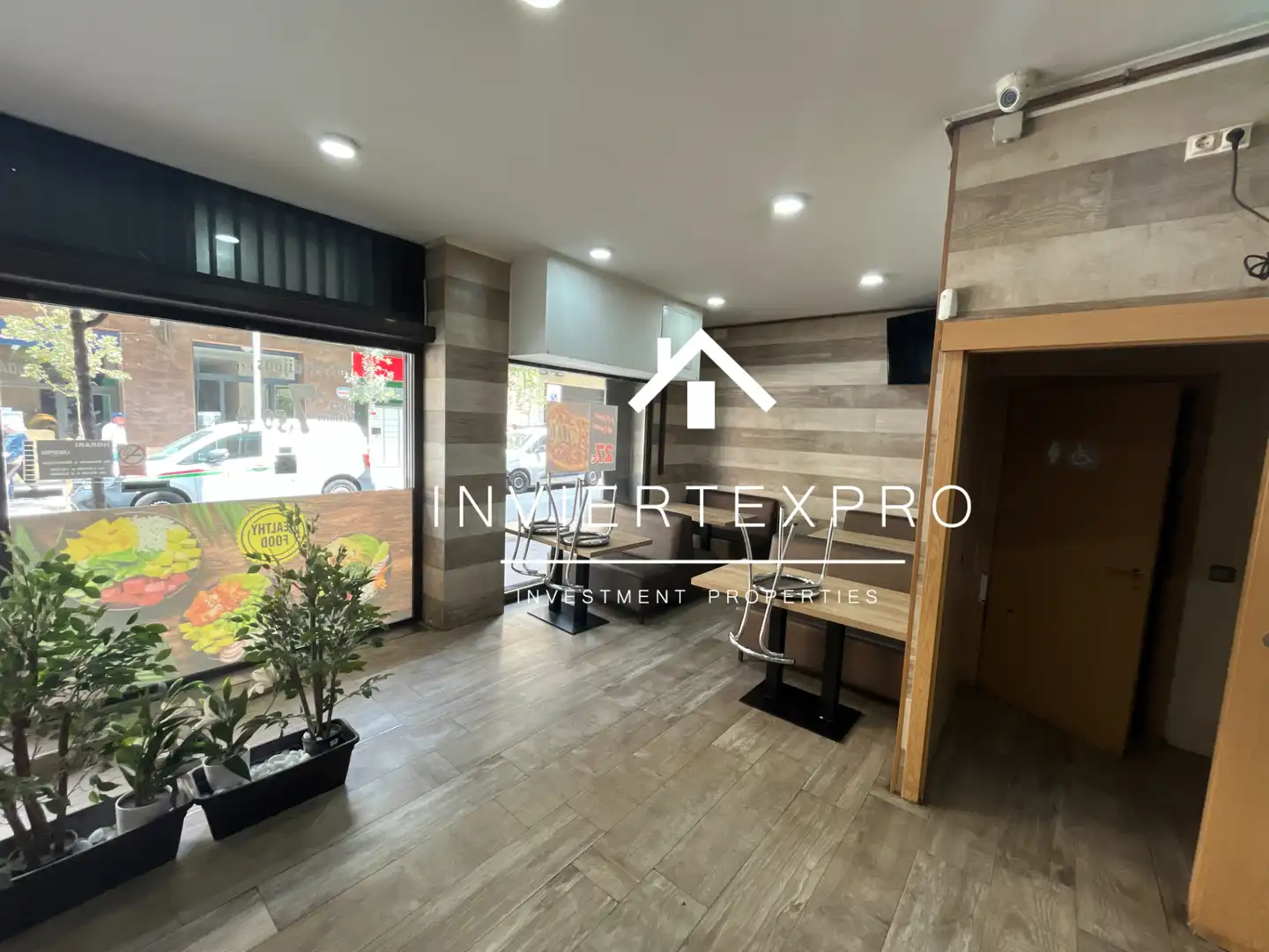 Local comercial en traspaso en Carrer de la Miranda