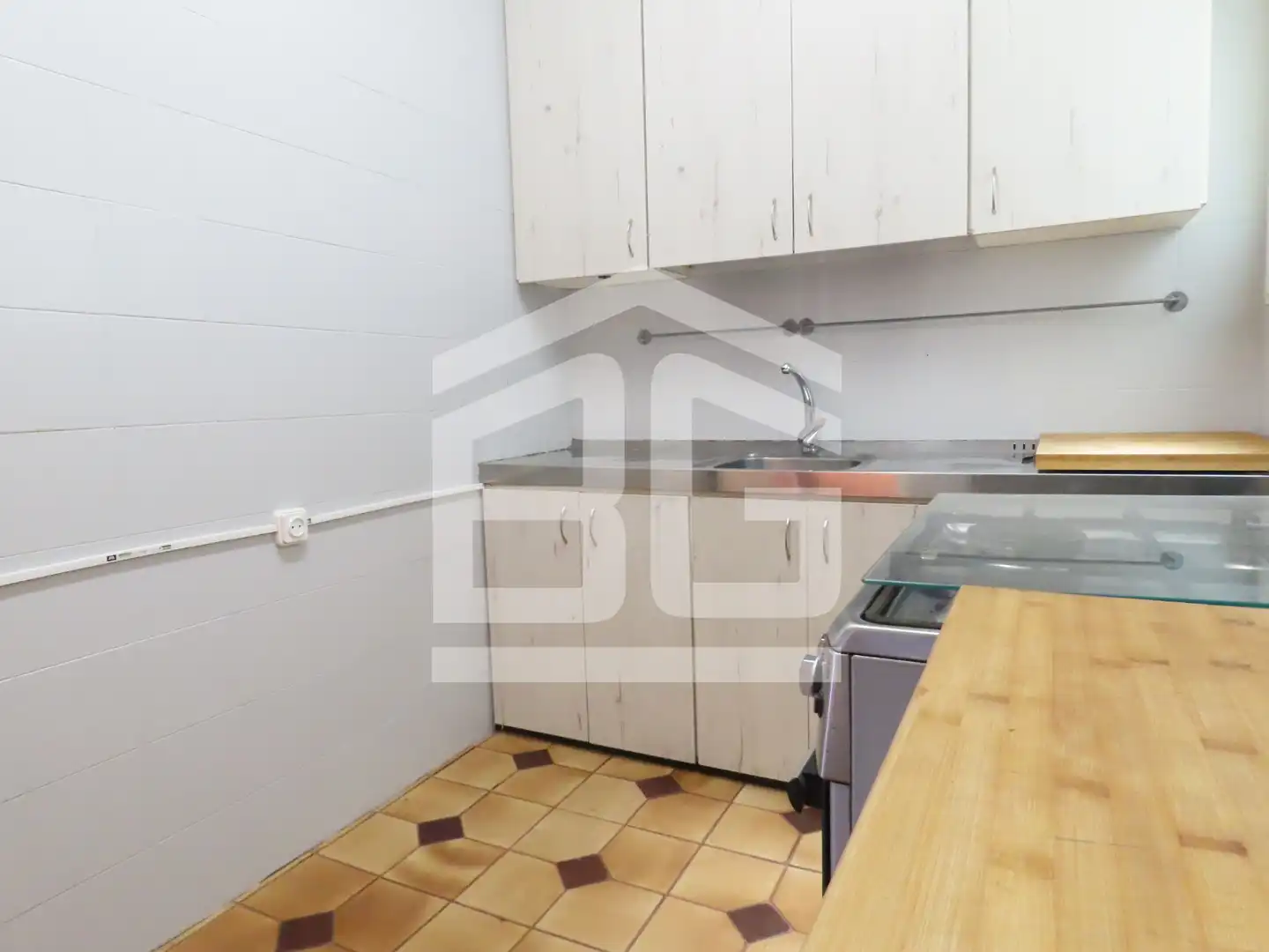 Kitchen of Flat for sale in Sant Fost de Campsentelles  with Terrace, Storage room and Balcony