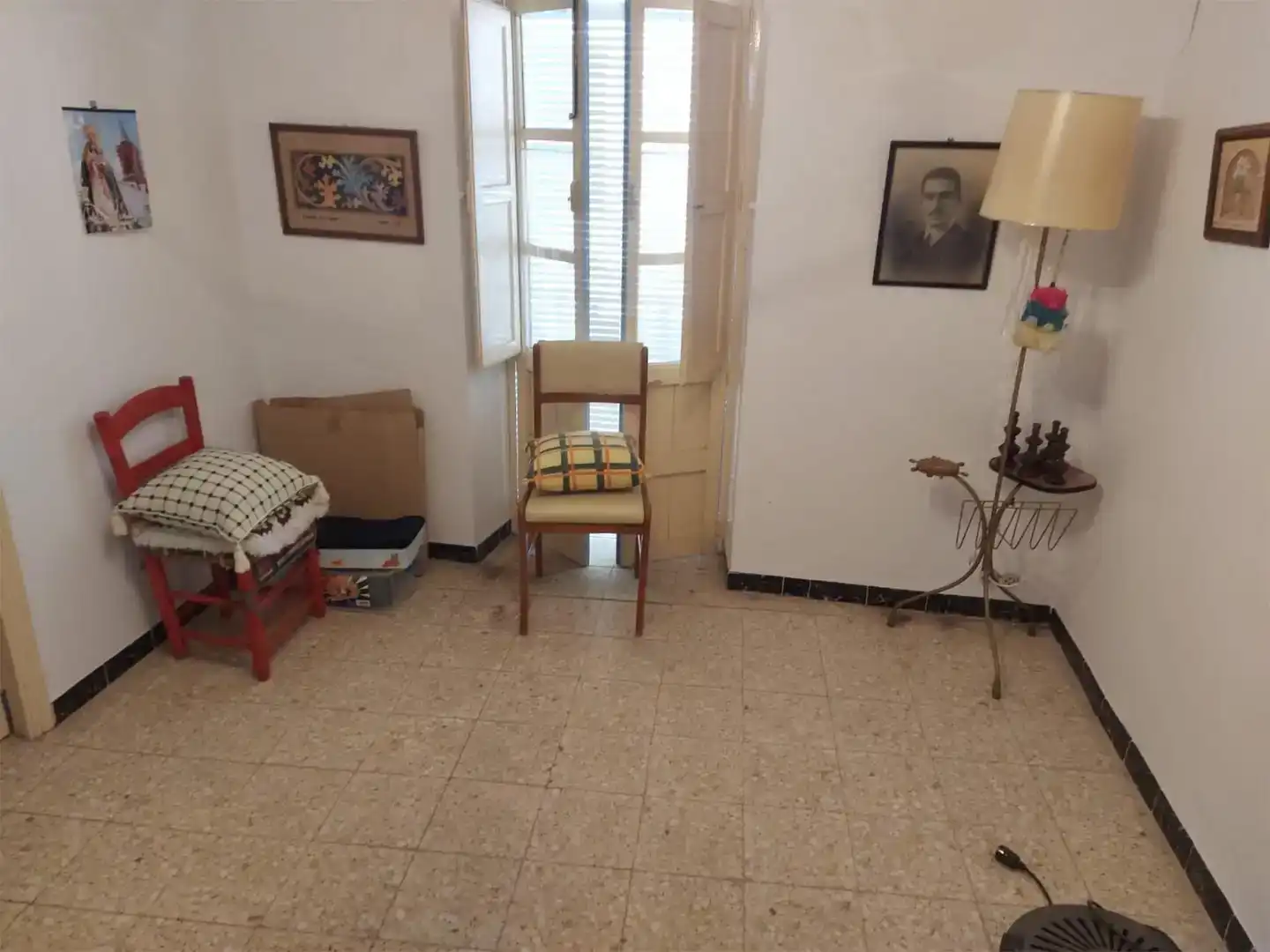 Sala d'estar de Casa adosada en venda en Encinasola amb Traster, Moblat i Balcó