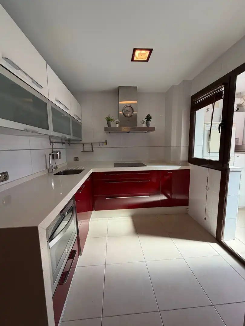 Kitchen of Flat for sale in Málaga  with Air Conditioner, Heating and Terrace