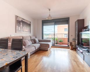 Living room of Flat for sale in Sabadell  with Air Conditioner, Heating and Parquet flooring