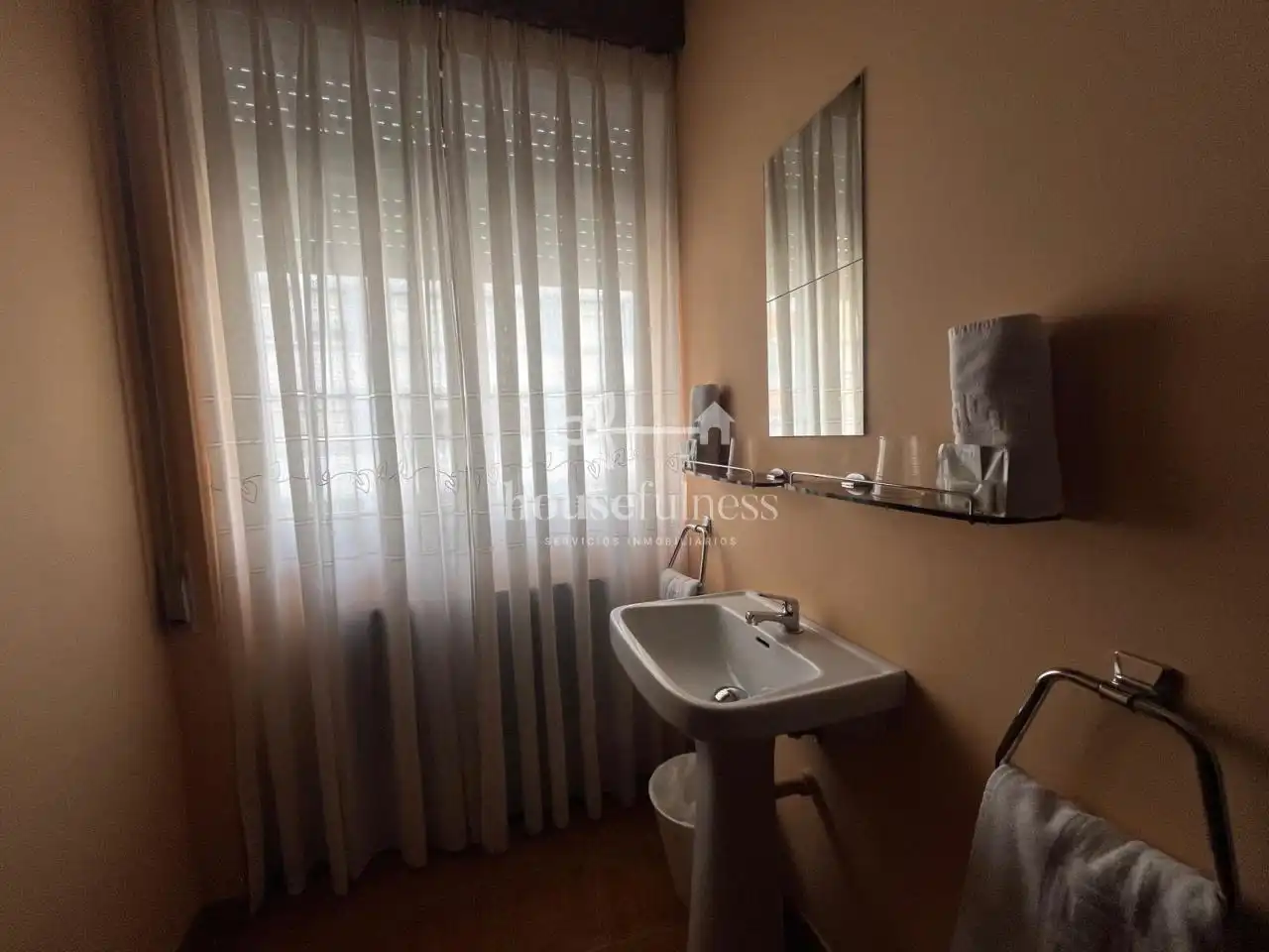 Baño de Finca rústica en venta en Neda con Calefacción, Terraza y Trastero