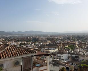 Vista exterior de Casa o xalet en venda en  Granada Capital amb Calefacció, Terrassa i Balcó