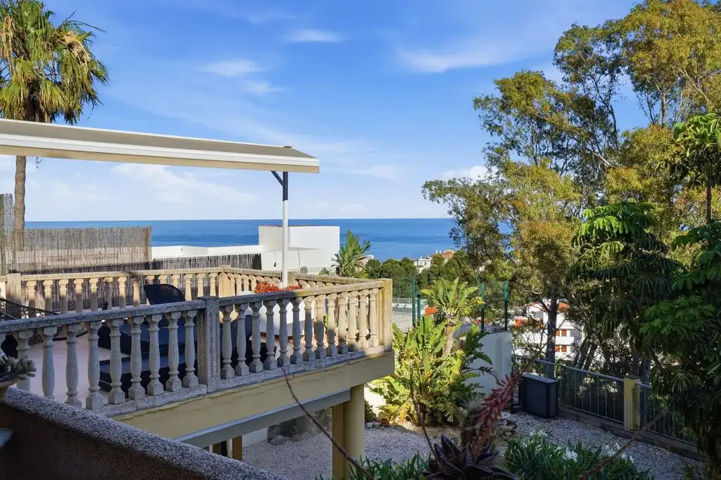 Terrassa de Casa o xalet en venda en Benalmádena amb Aire condicionat, Calefacció i Jardí privat