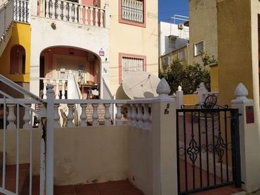Flat for sale in Calle Lorca 12