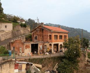 Vista exterior de Casa o xalet en venda en San Martín del Rey Aurelio amb Terrassa