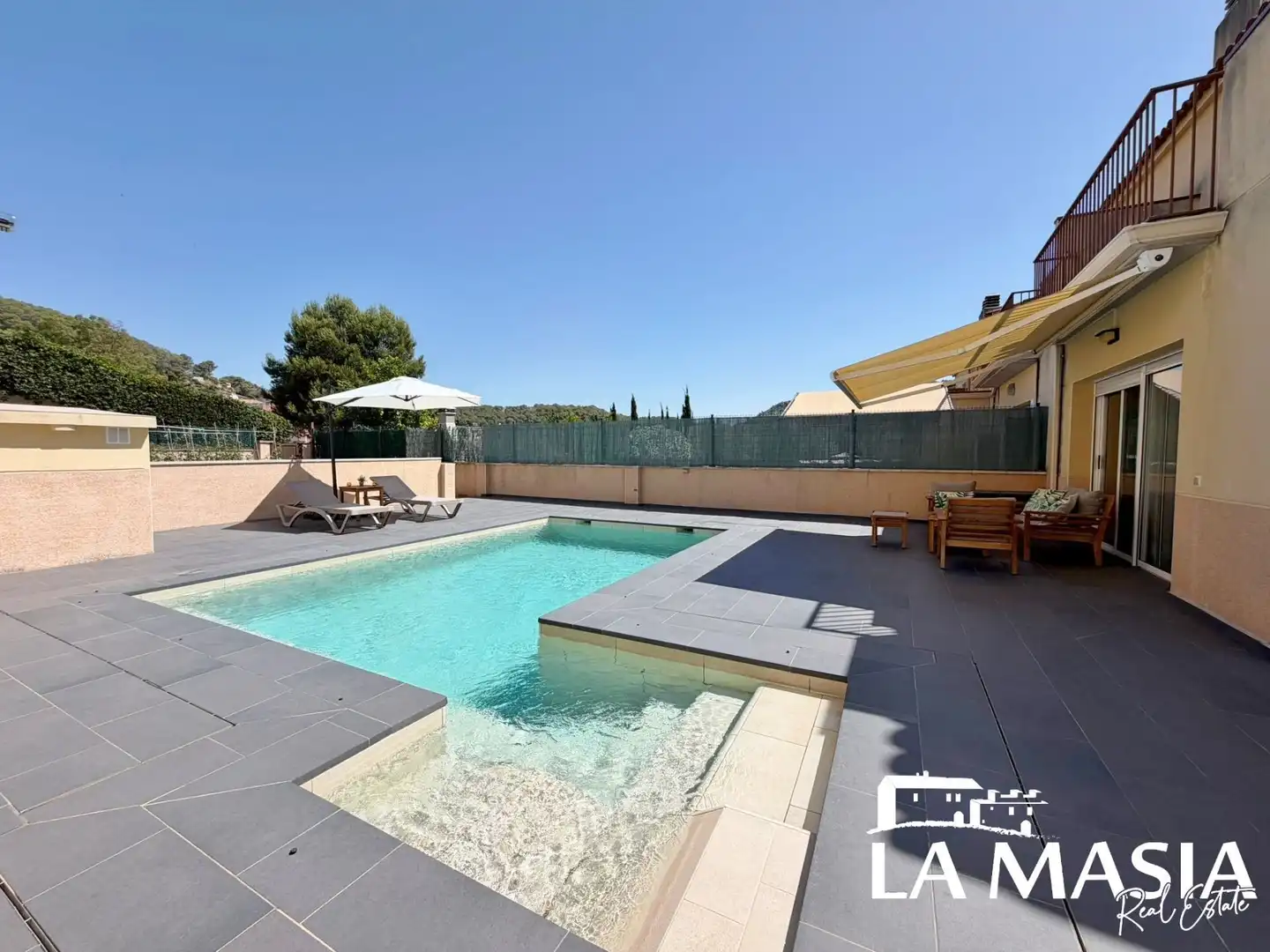 Casa a schiera con piscina in vendita a Olivella, imagen 2